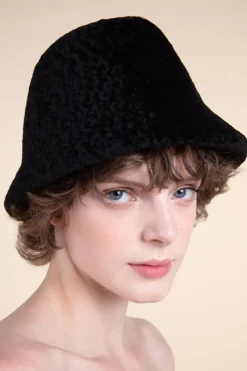 Black fur hat