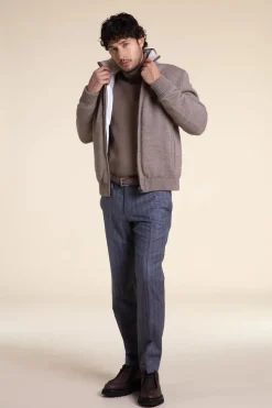 Bomber with fur collar