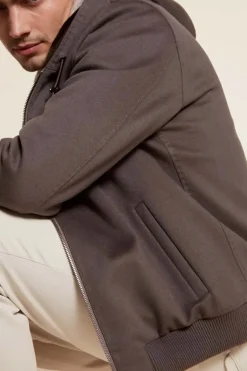 Brown jacket with fur collar