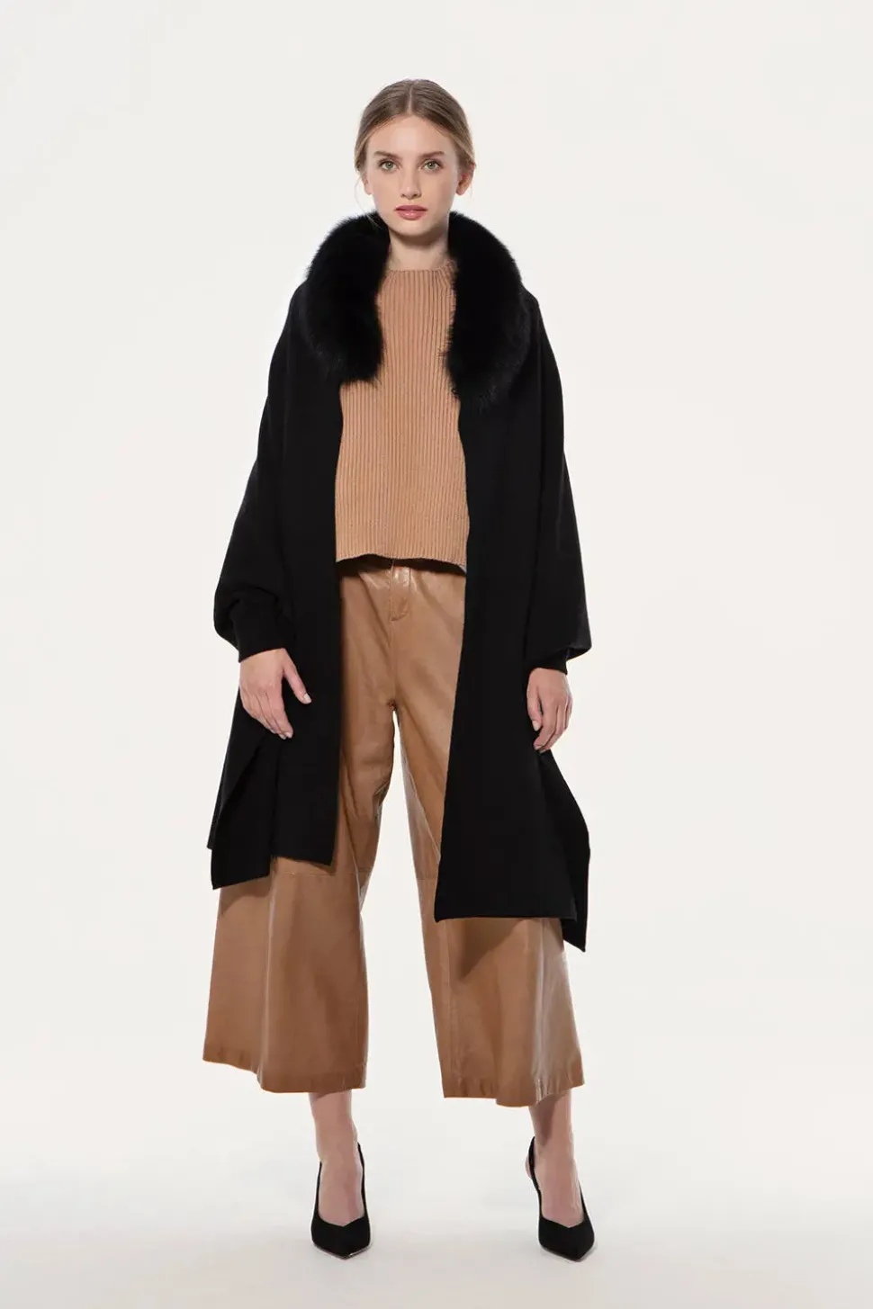 Cape with fox