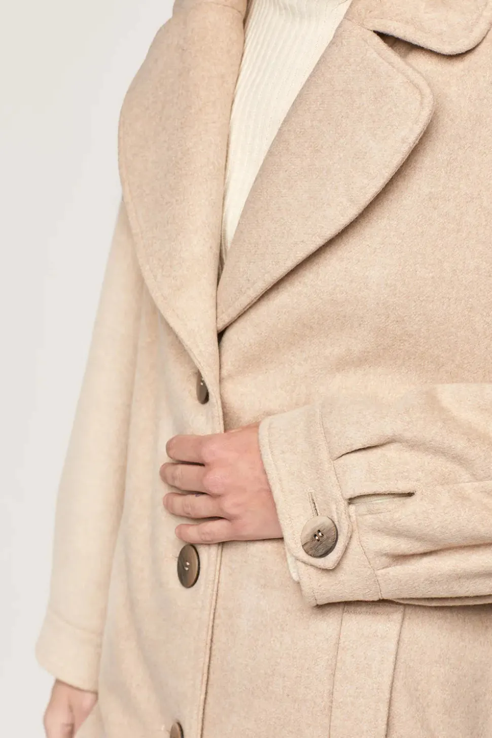 Cashmere beige jacket