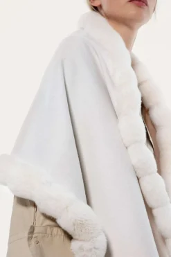Cashmere stole with chinchilla trim