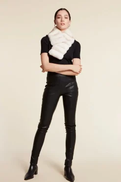 Chinchilla fur collar