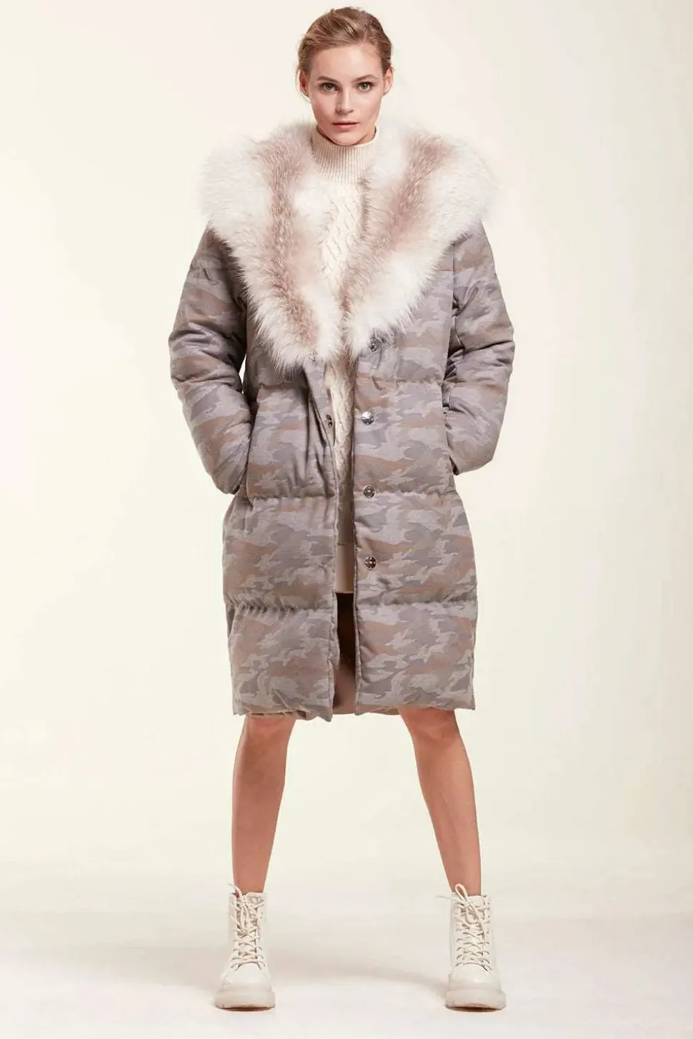 Down coat with fur hood