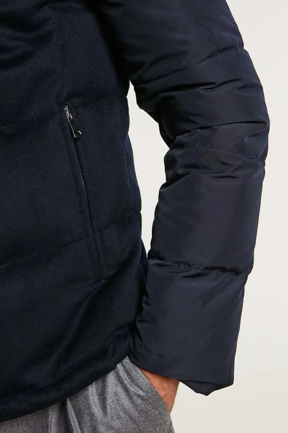 Down jacket with fur hood mens
