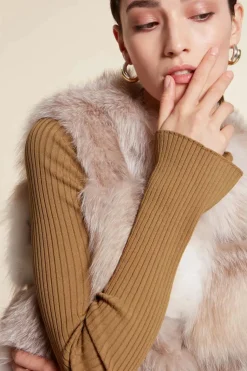 Fox fur vest