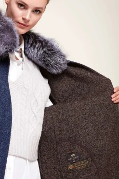 Fur collar coat