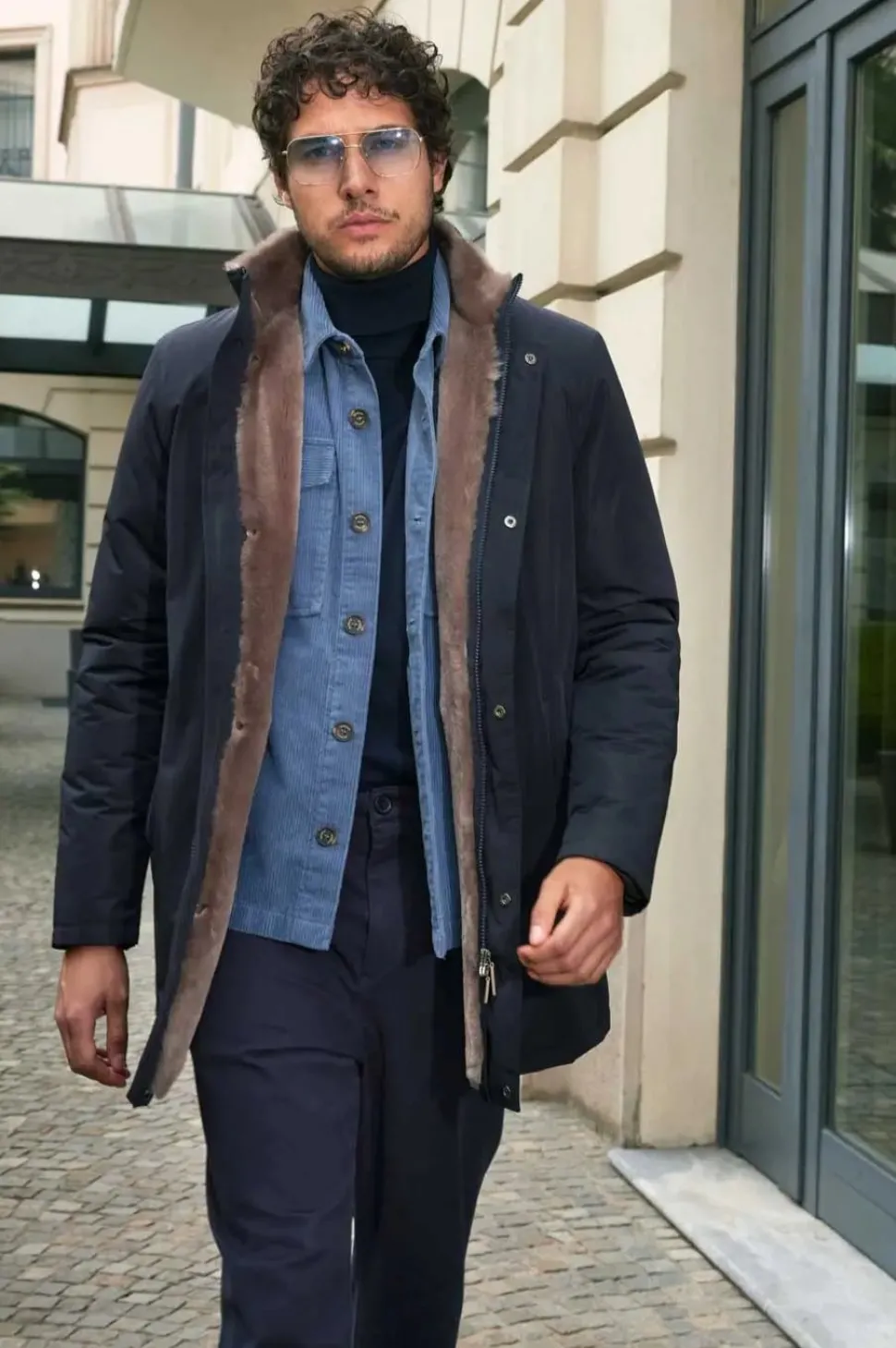 Fur lined coat mens