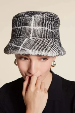 Grey mink hat
