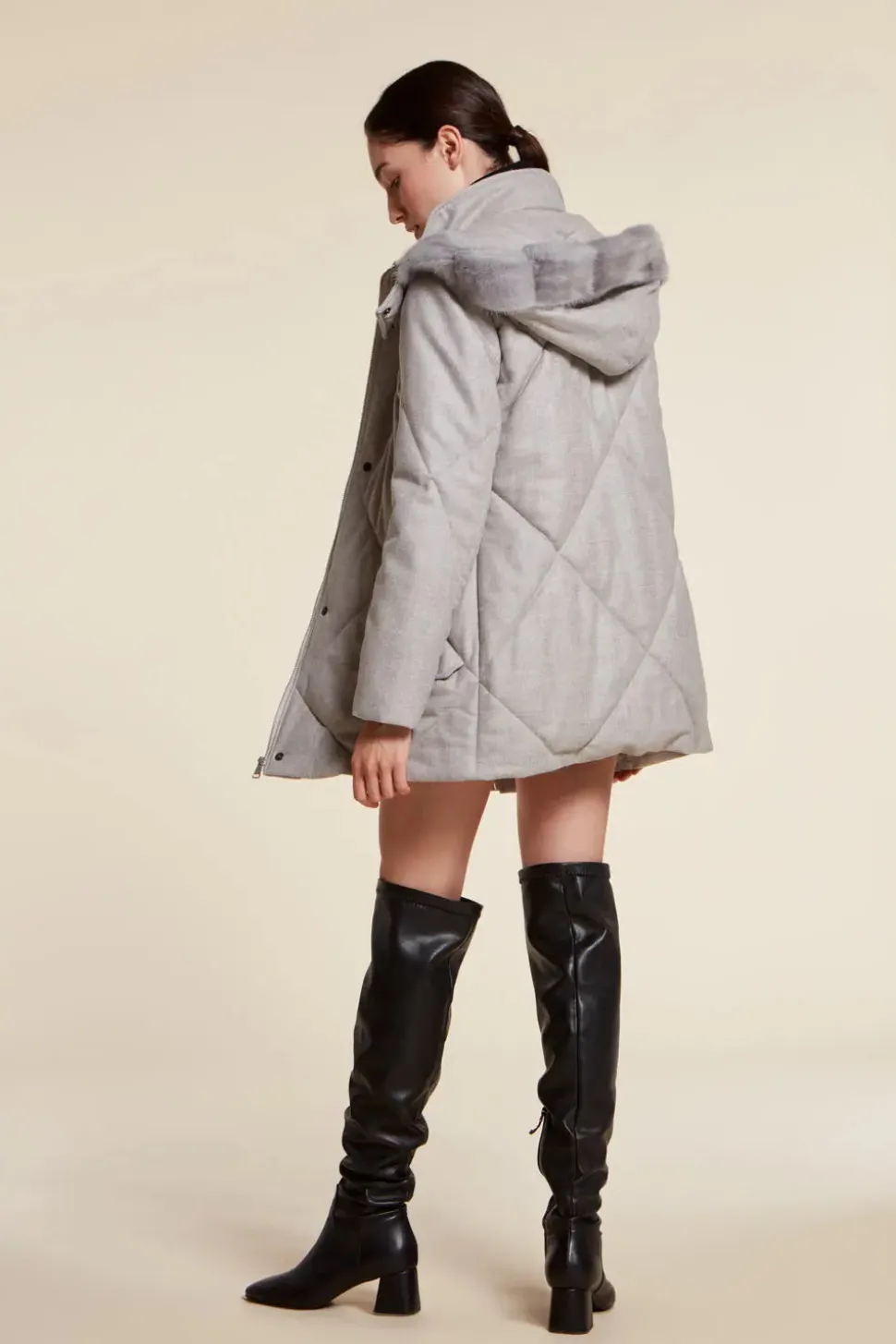 Grey puffer jacket with fur hood