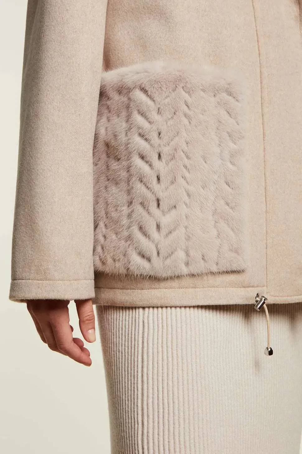 Jacket with mink pockets and hood