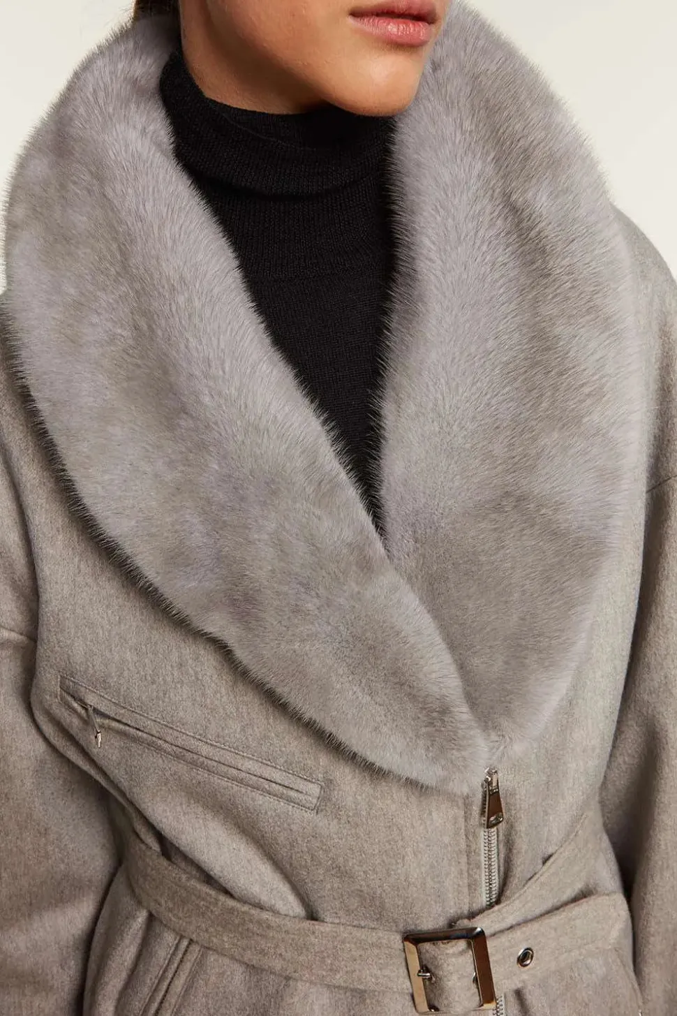 Jacket with sapphire mink collar