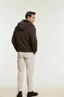 Knitted cashmere with fur
