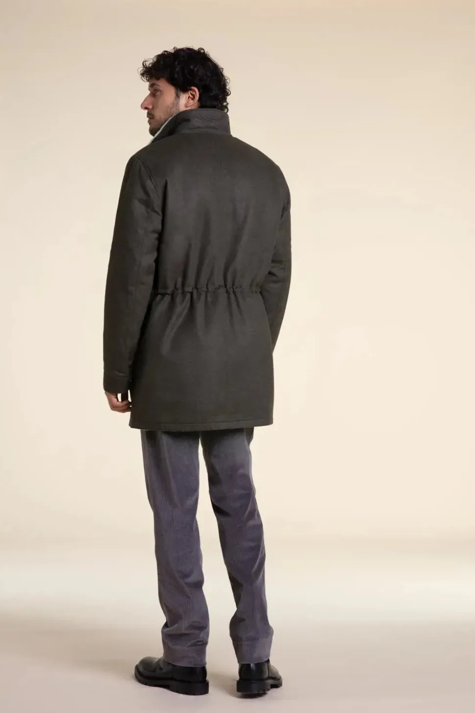 Mens coat with real fur inside