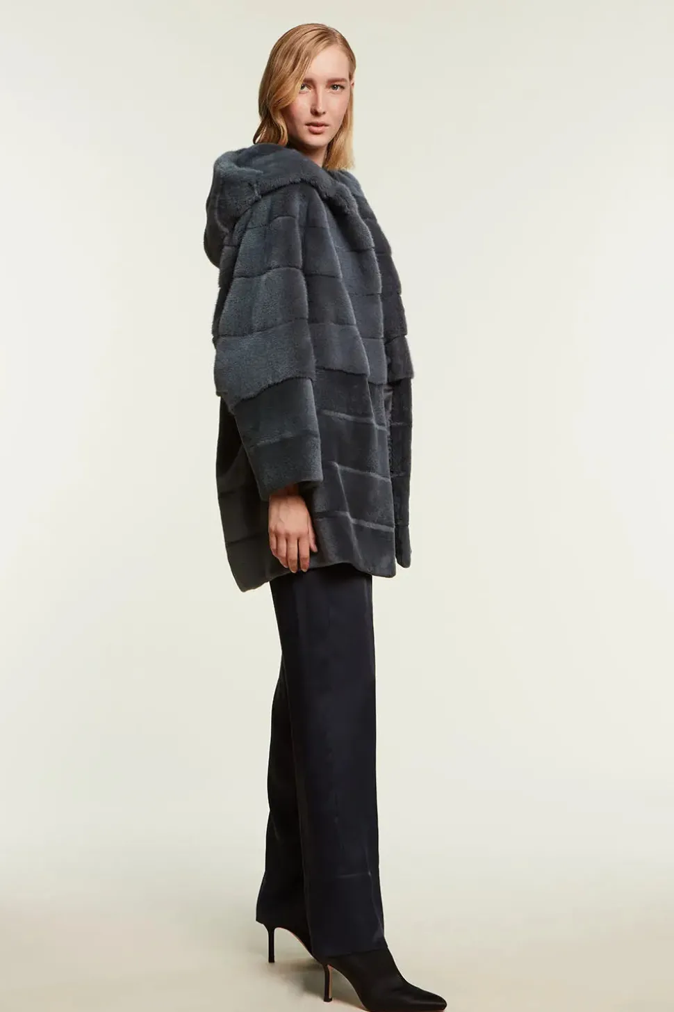 Mink coat with sheared and not sheared mink