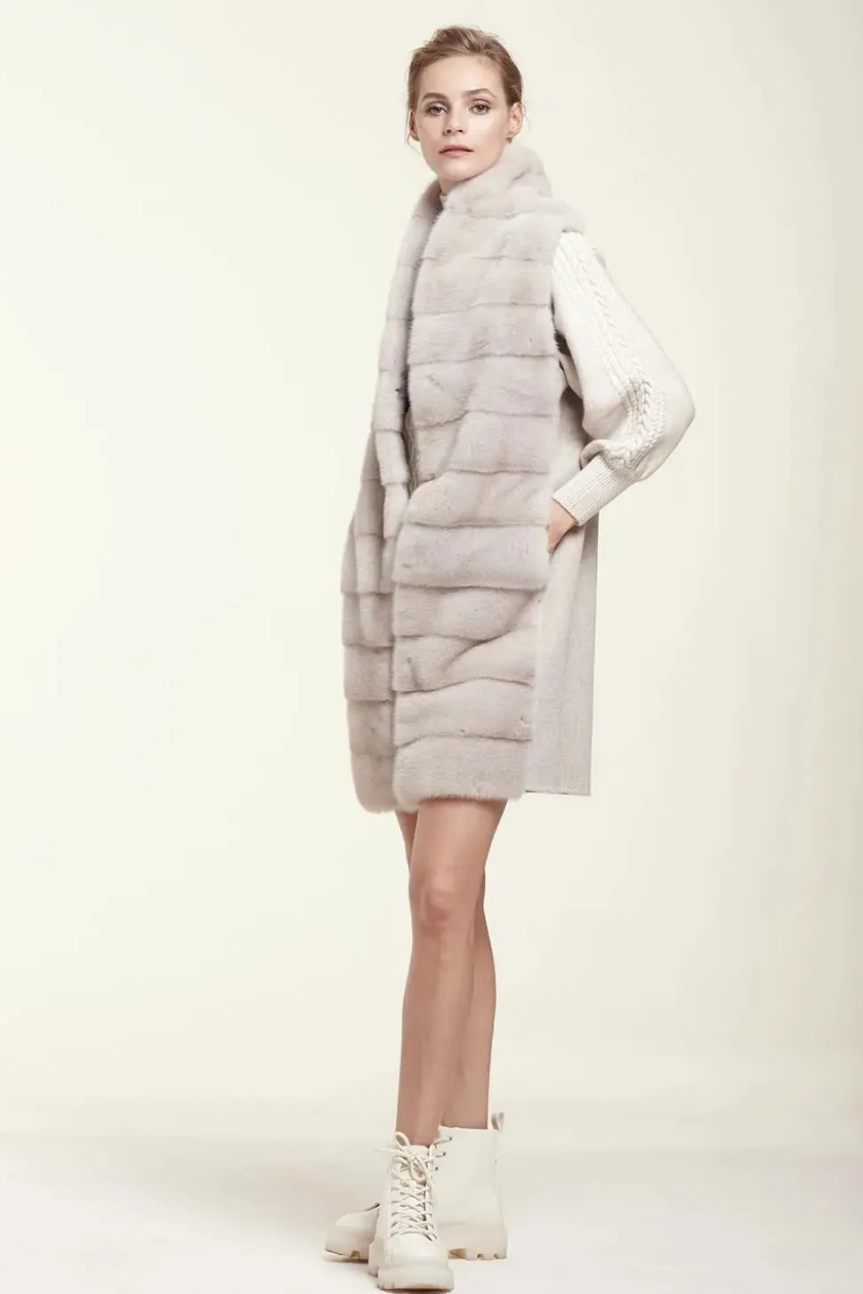 Mink fur vest pearl
