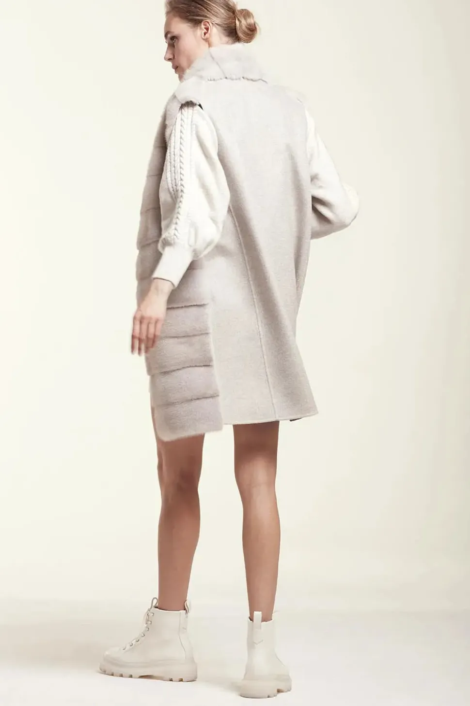 Mink fur vest pearl