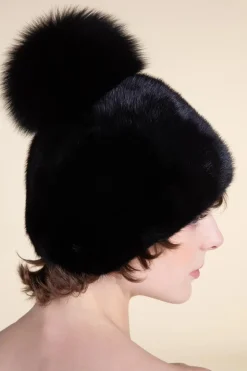 Mink hat with pon-pon