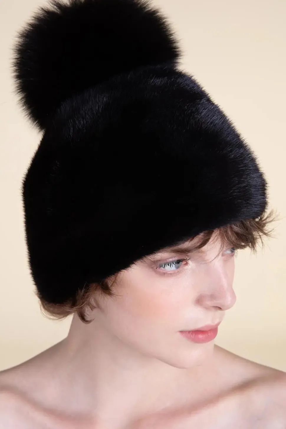 Mink hat with pon-pon