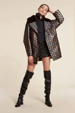 Padded coat with fur collar