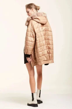 Reversible puffer jacket with fur trim hood