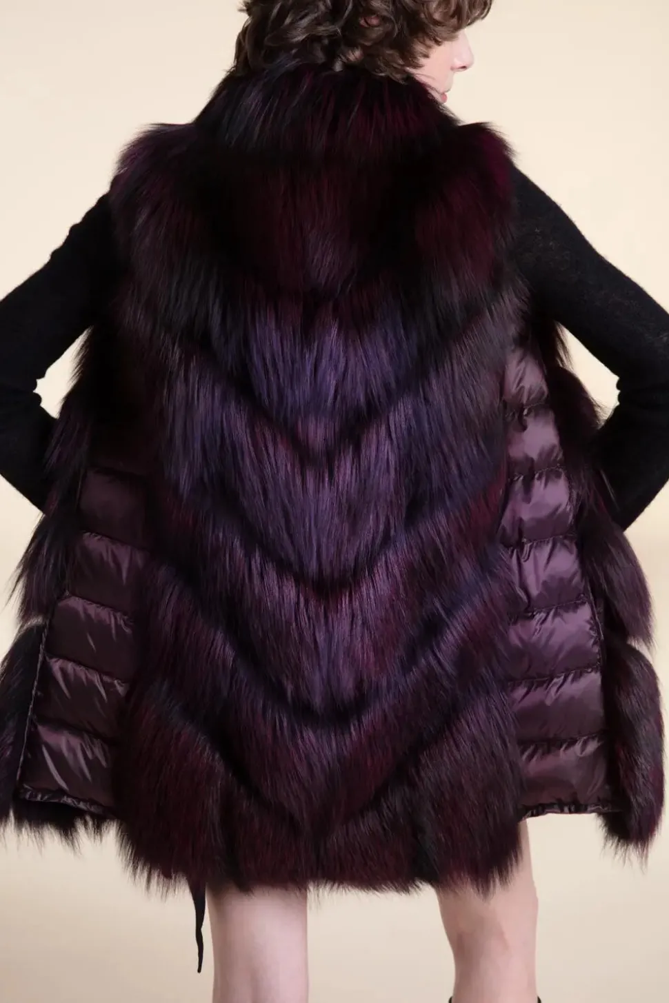 Saga fox fur vest
