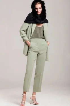Shawl hood with fur