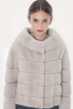 Short jacket in pearl mink