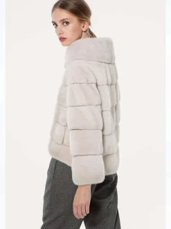 Short jacket in pearl mink