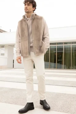 Sleeveless fur jacket men