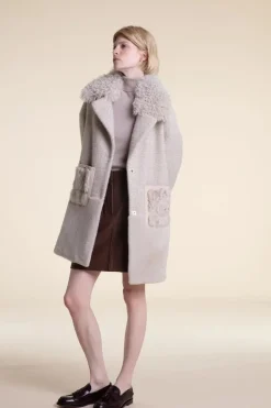 Wool coat with shearling collar